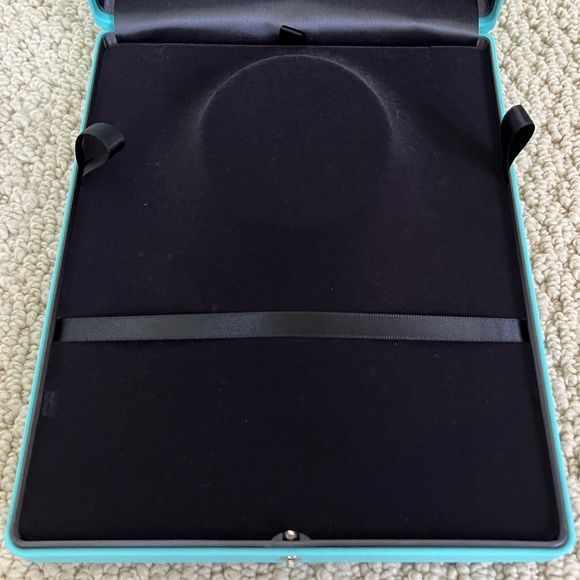 Tiffany & Co Blue Leather Necklace Jewelry Empty Display Presentation Case + Box - Picture 4 of 16